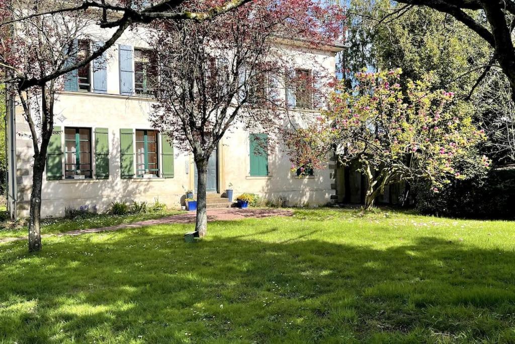 Le Manoir Mermoz : Appartement T2 Tout Equipe แรนส์ ภายนอก รูปภาพ